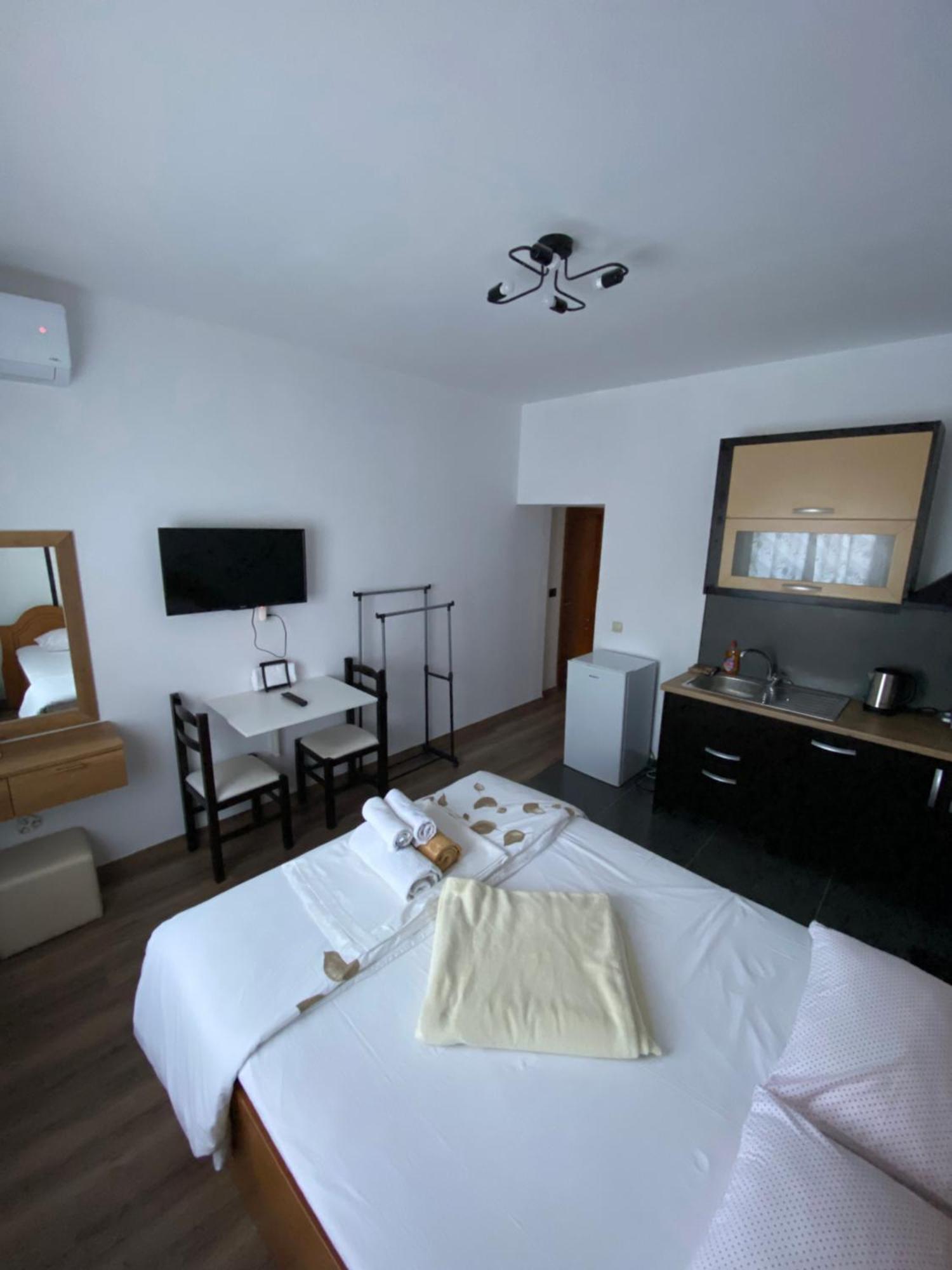 Elti Apartment Saranda Dış mekan fotoğraf